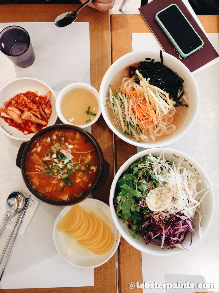 Food court at Shinsegae Centum City 2