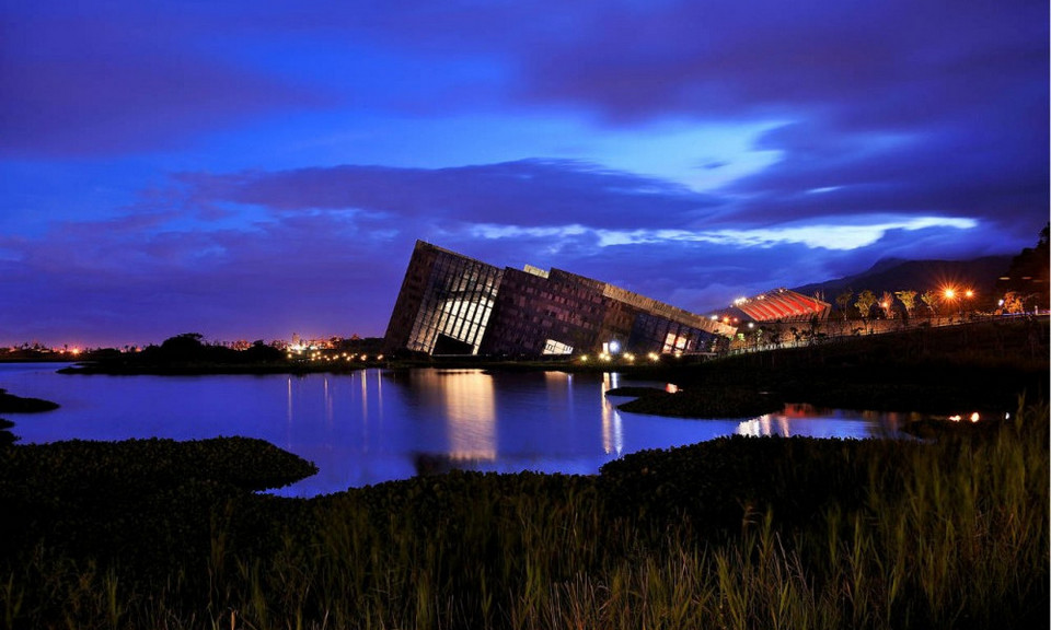 lanyang-museum-at night