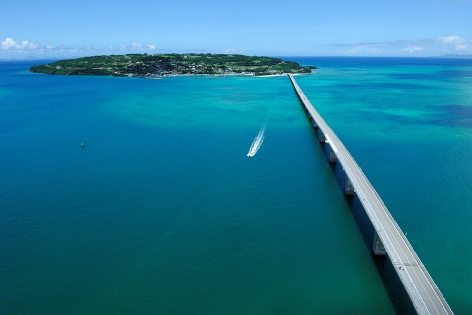 bridge Kouri Island