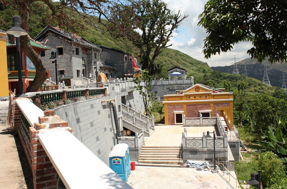 Tsing Shan Temple