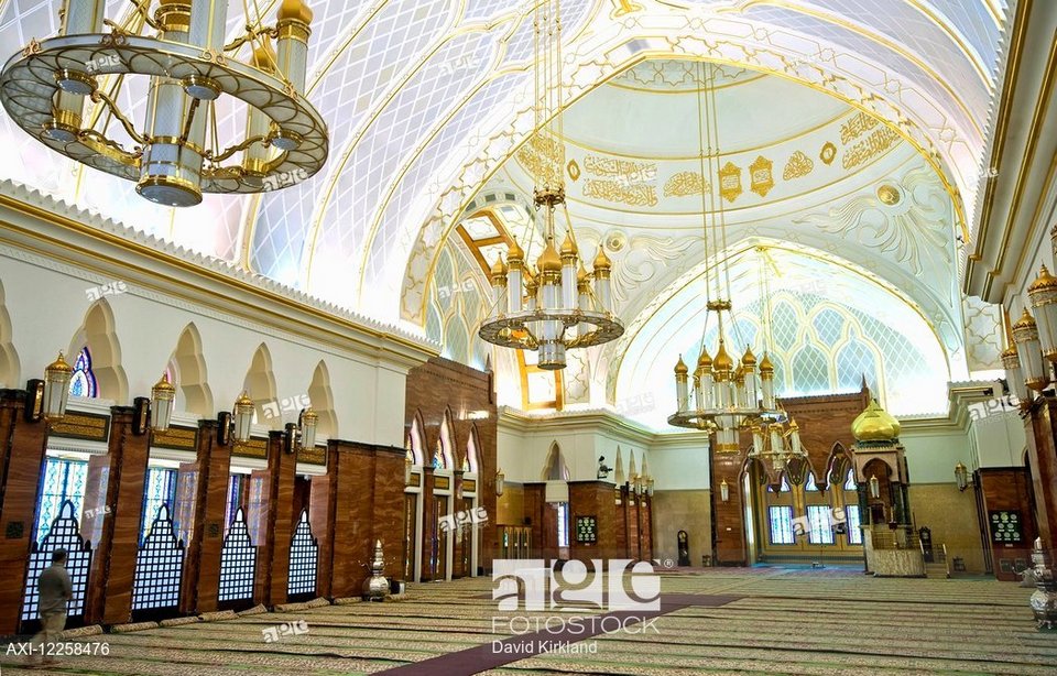 Sultan Omar Ali Saifuddin Mosque