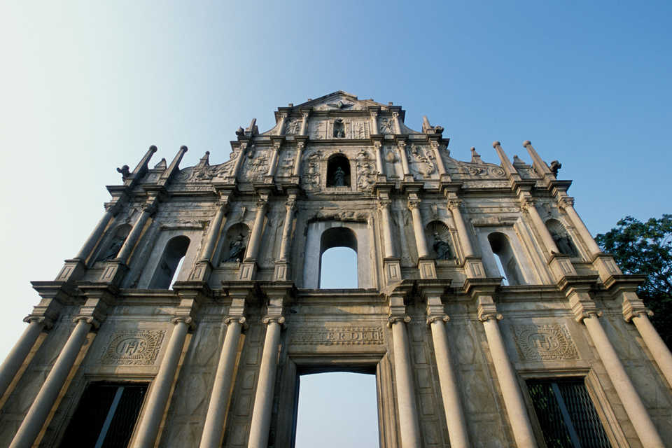 Ruins of St. Paul's Cathedral Church (3)