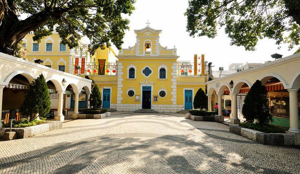 St Francis Xavier’s Church34