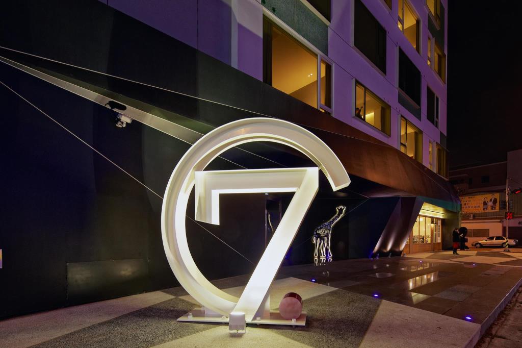 Hotel 7 Taichung2