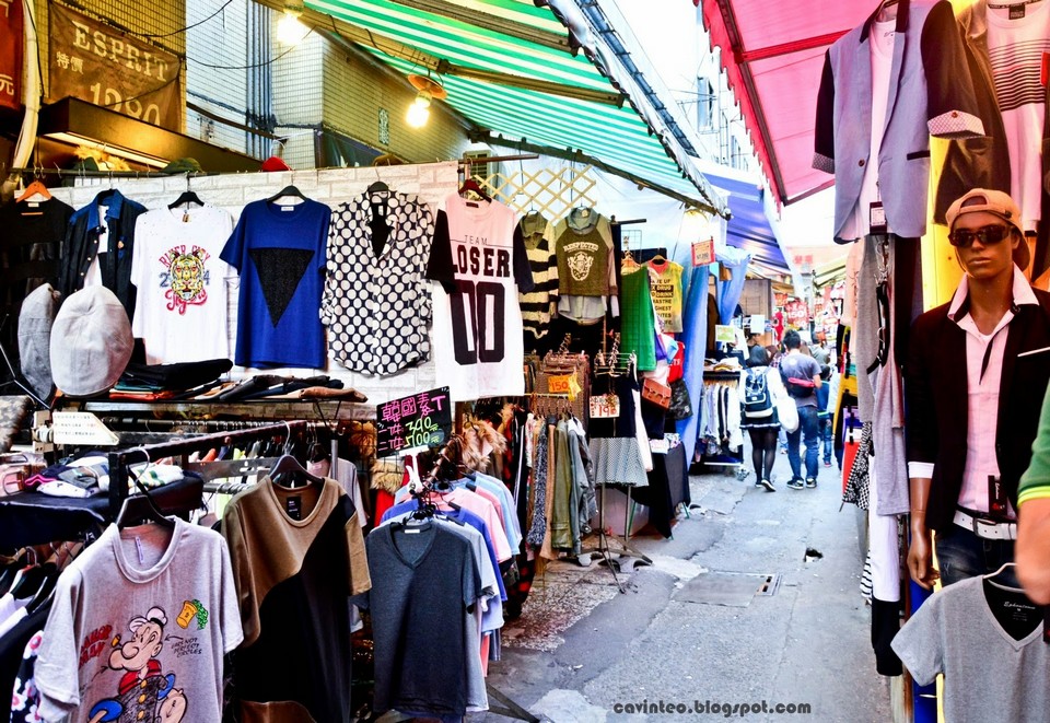 Yizhong Jie Night Market