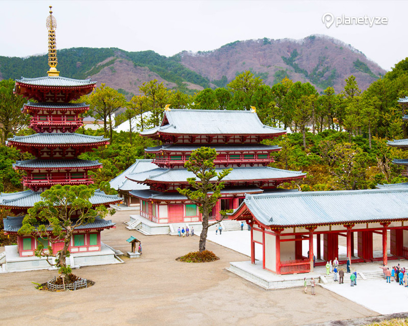 Tobu World Square2111