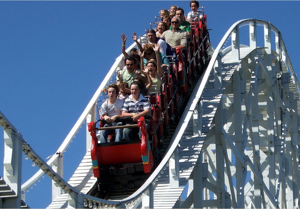Luna_Park_Melbourne_scenic_railway