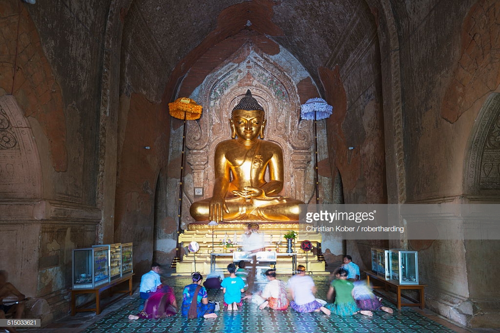 People praying