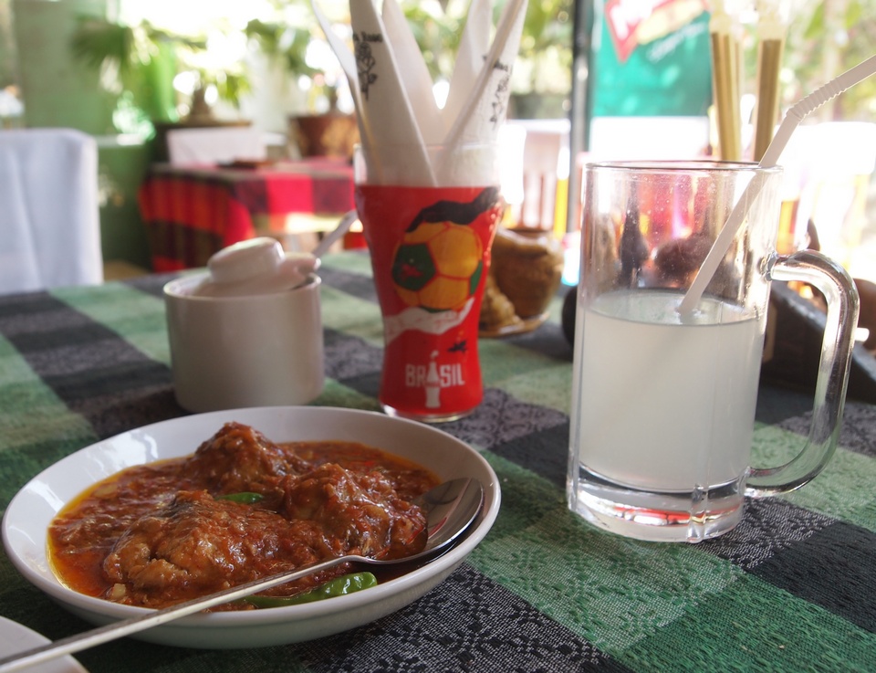 Butter Fish Curry and lime juice