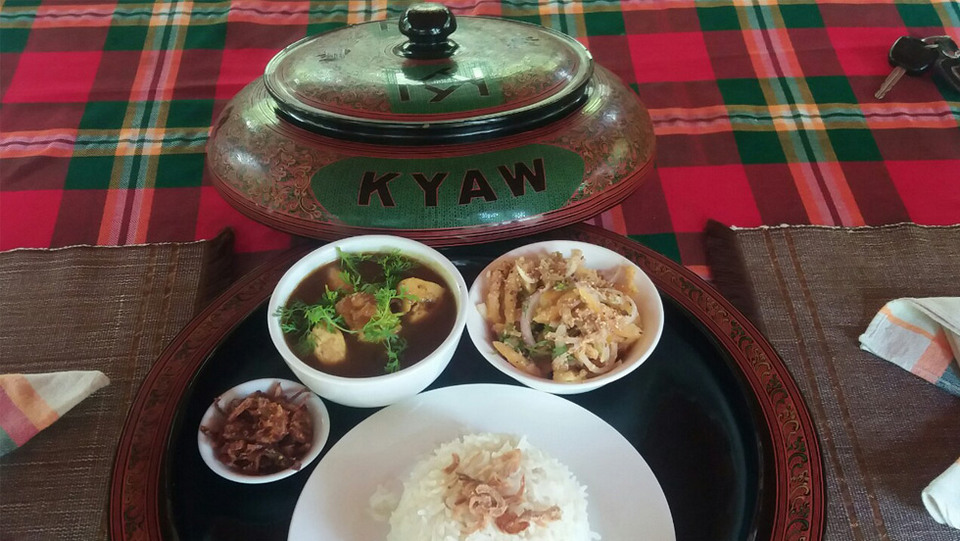 Myanmar Fish Curry