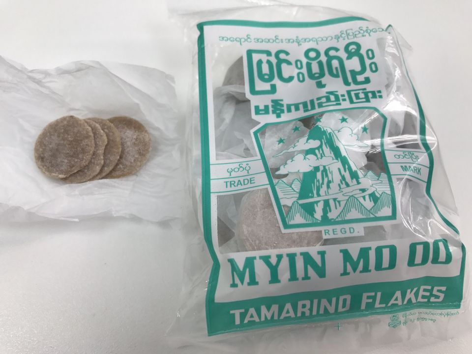 Tamarind flakes
