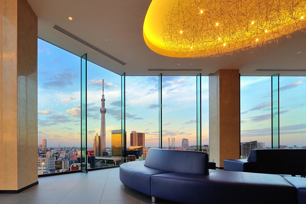 luxury hotel in tokyo Picture: tokyo city guide blog.