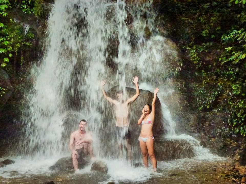 Bayan Wild Hot Springs