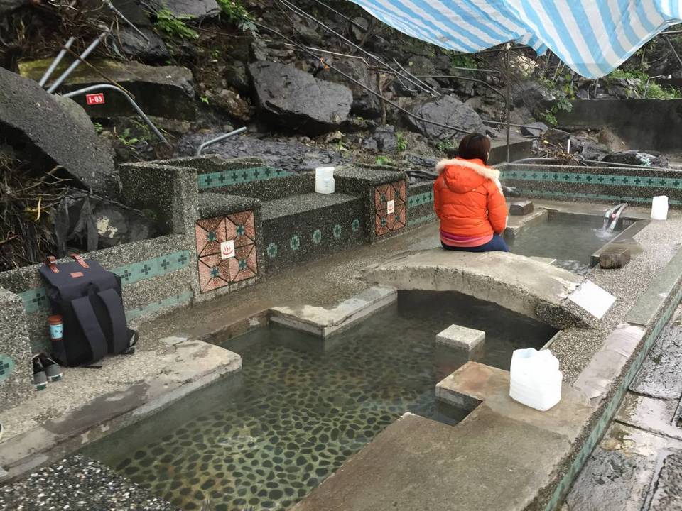 wulai old street and hot springs,wulai blog,wulai day trip,wulai travel blog