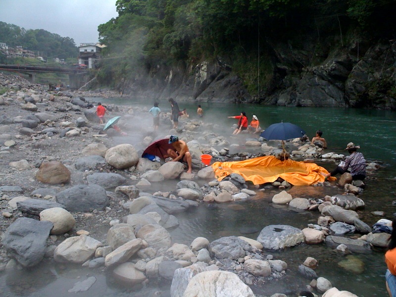 wulai old street and hot springs,wulai blog,wulai day trip,wulai travel blog