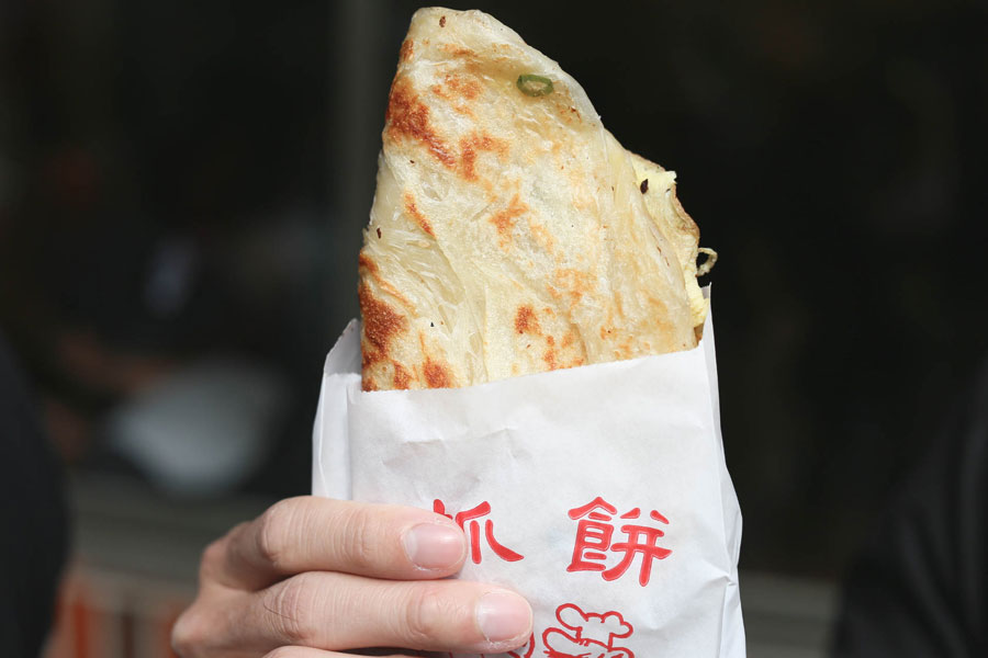 tianjin flaky scallion pancake (1)