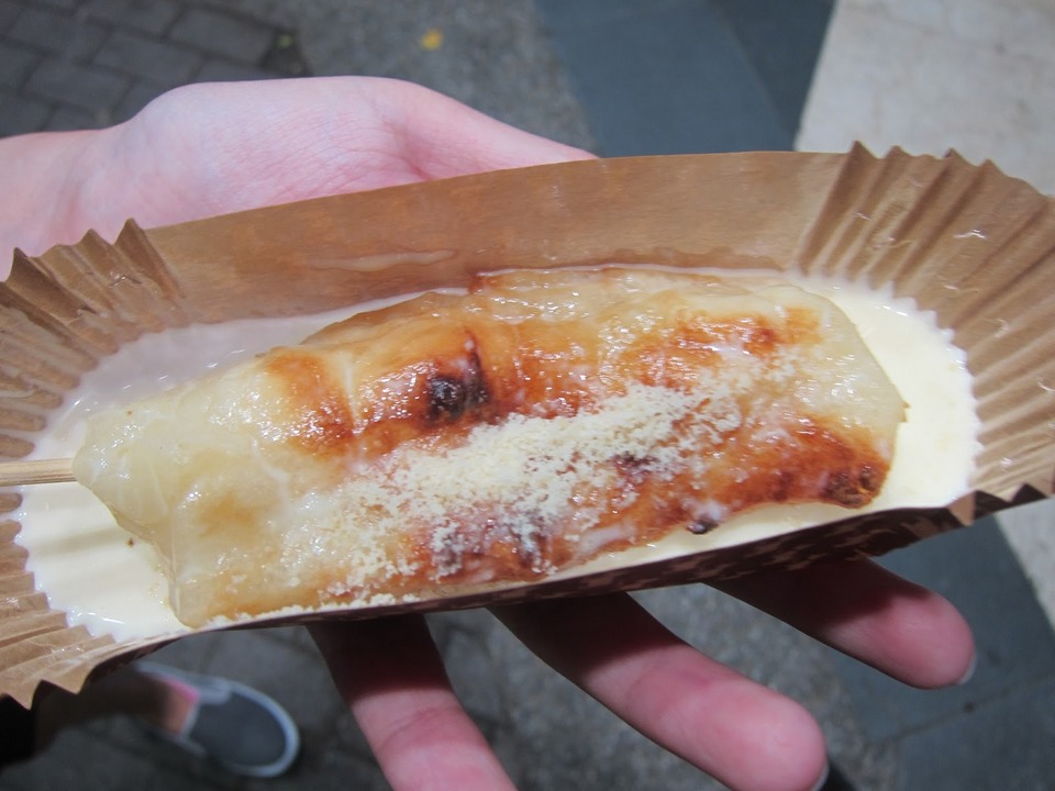 Freshly grilled Taiwanese Mochi in Cheese