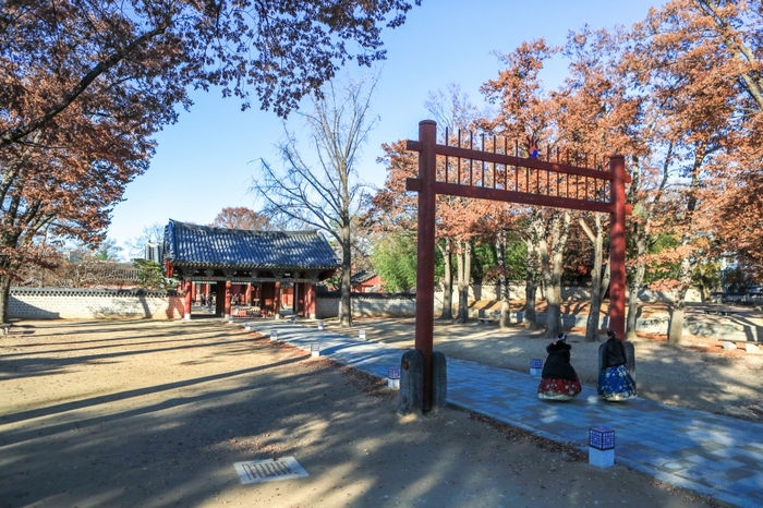 1Gyeonggijeon Shrine jeonju (1)