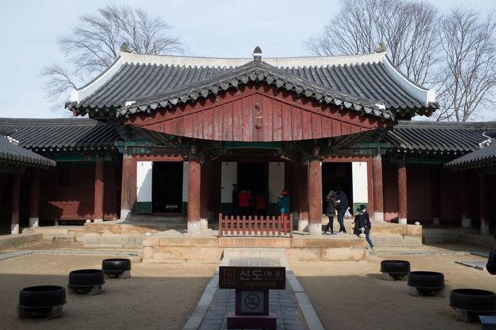 1Gyeonggijeon Shrine jeonju (1)