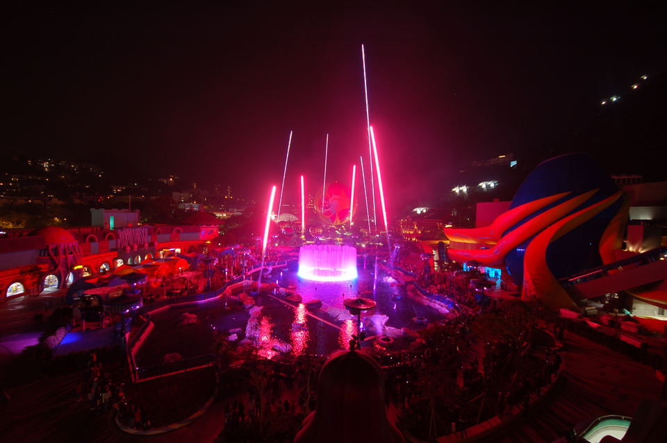 LCI-Ocean-Park-Symbio-Water-Show-16