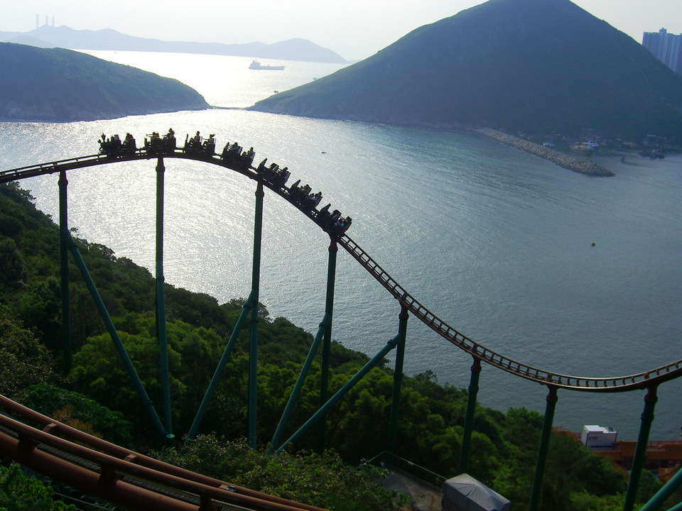mine_train ocean park