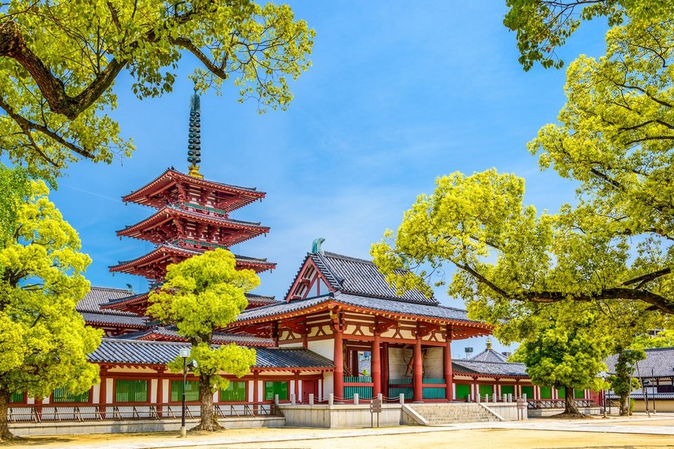 Shitennoji Temple in Osaka, Japan