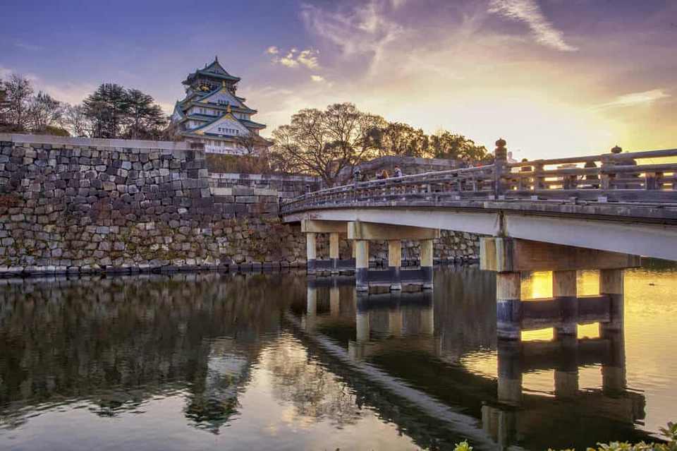 Osaka-Castle-Sunset