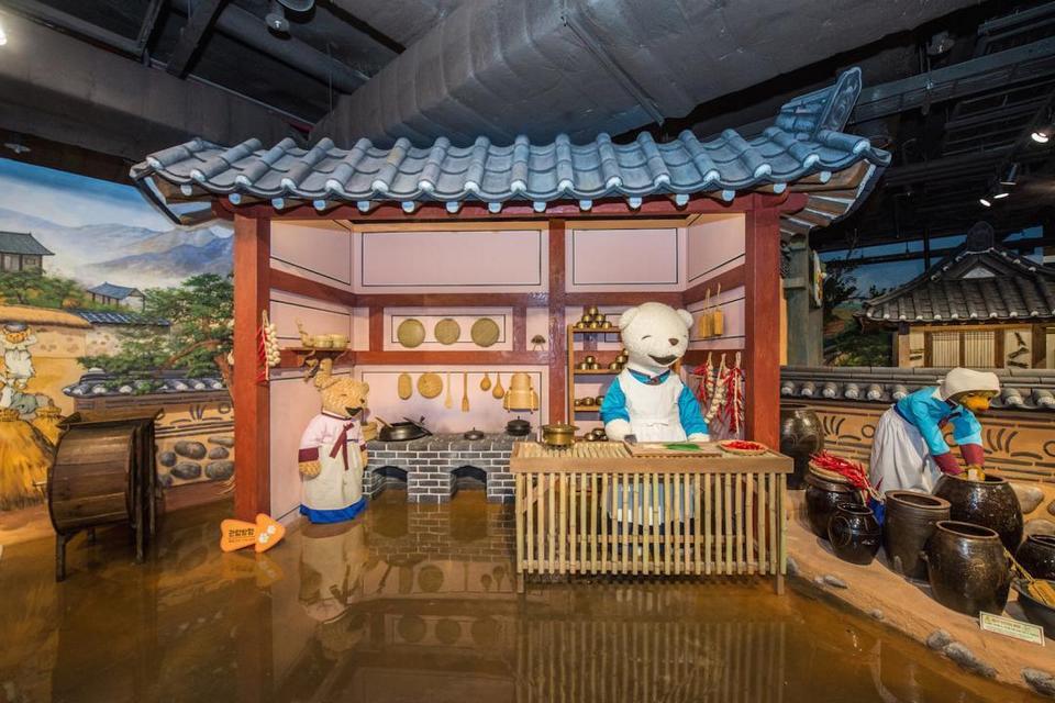 Teddy Bear Museum cool museums in seoul top museums in seoul (1)