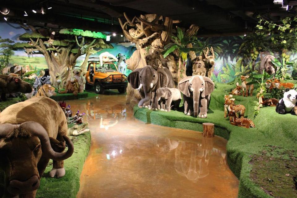 Teddy Bear Museum cool museums in seoul top museums in seoul (1)