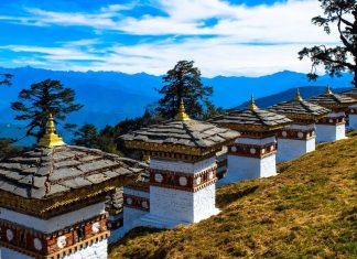 dochula pass bhutan