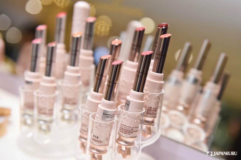 Cosmetics japan.j1