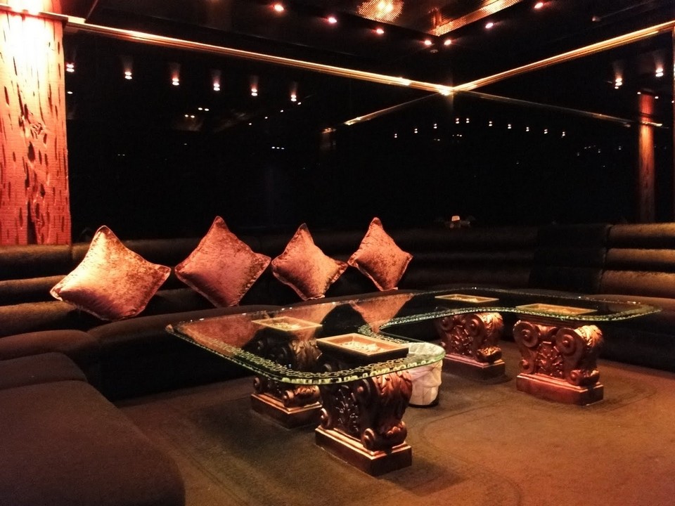 Night-Club-Long-Heng-The-Best-Nightclub-in-TaipeiTaiwan05