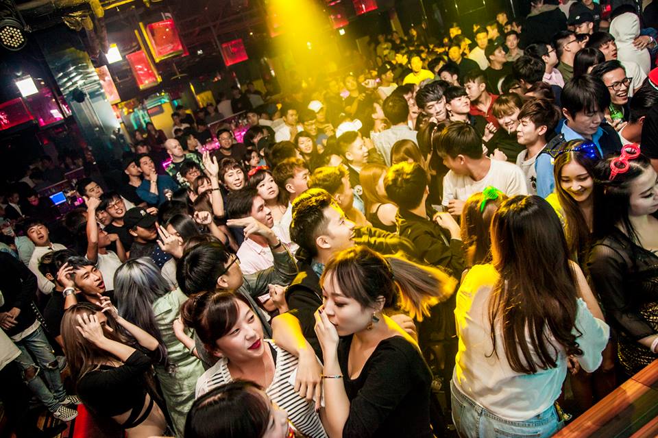 nightlife in Taipei Babe 18