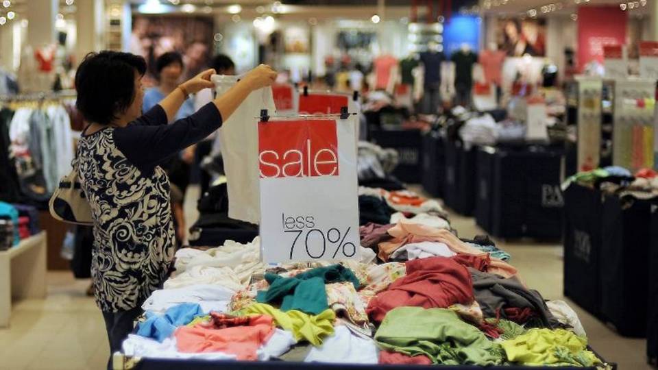 batik best things to buy in malaysia what to buy in malaysia must buy in malaysia best things to shop in malaysia