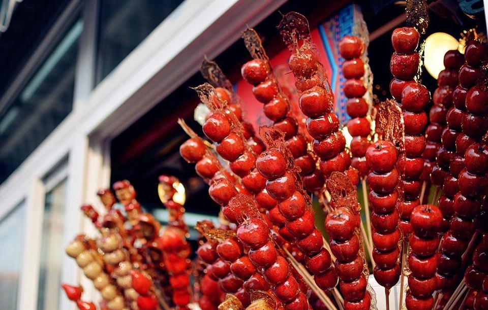 1Tanghulu candied fruits (1)