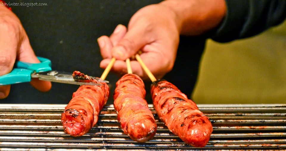 taiwanese sausage night market taipei (1)
