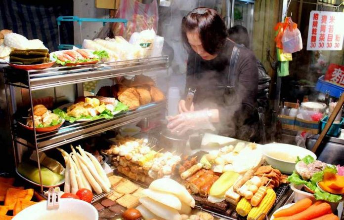 taipei night market food blog Taipei night market