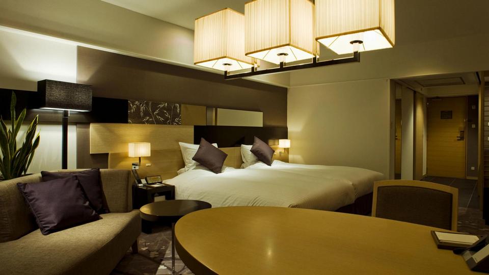 kyoto-brighton-hotel-deluxe-room