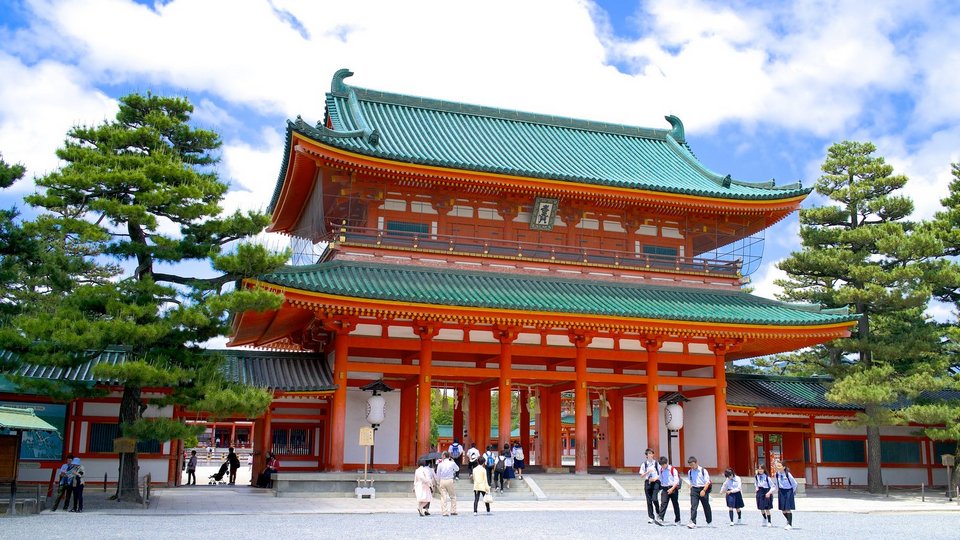 69805-Heian-Shrine