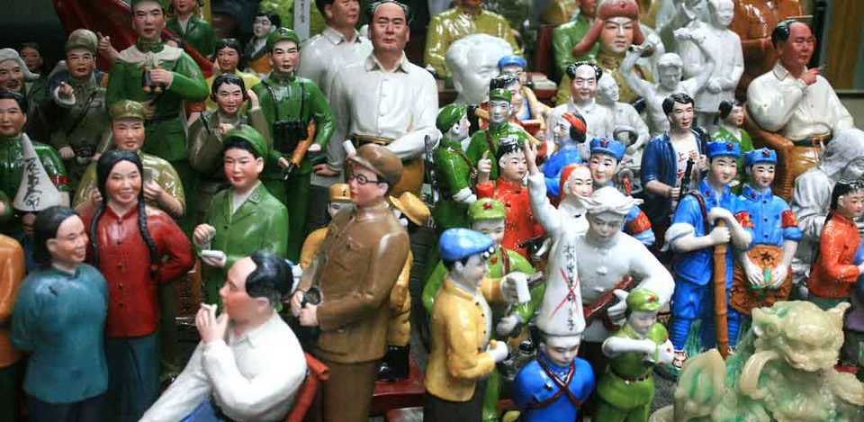 Handicraft in Cat Street, Hong Kong