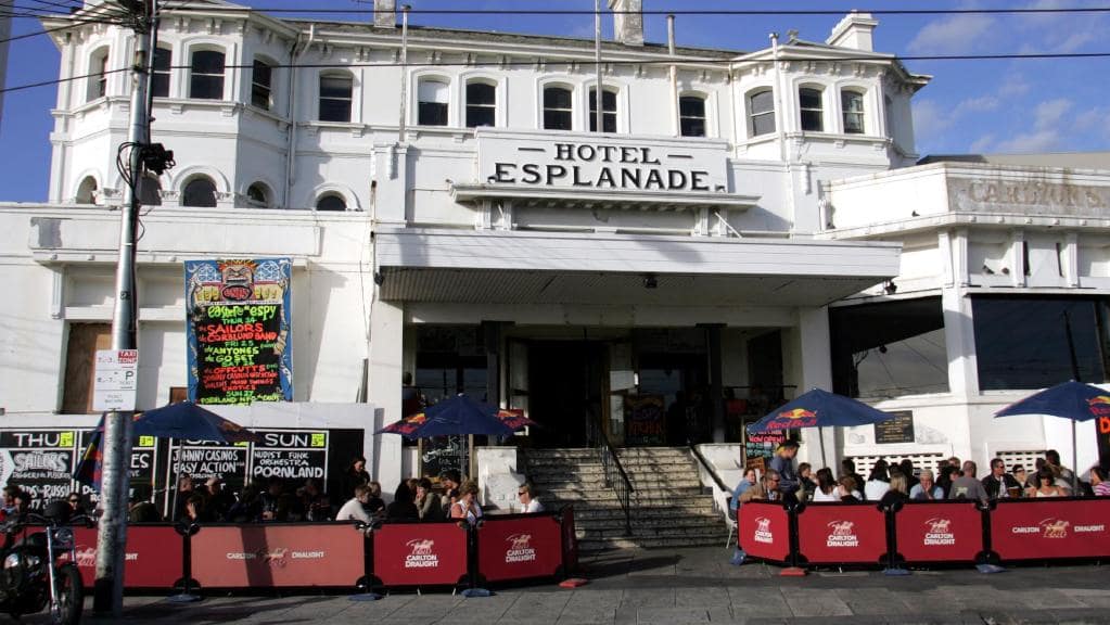 esplanade st kilda hotel