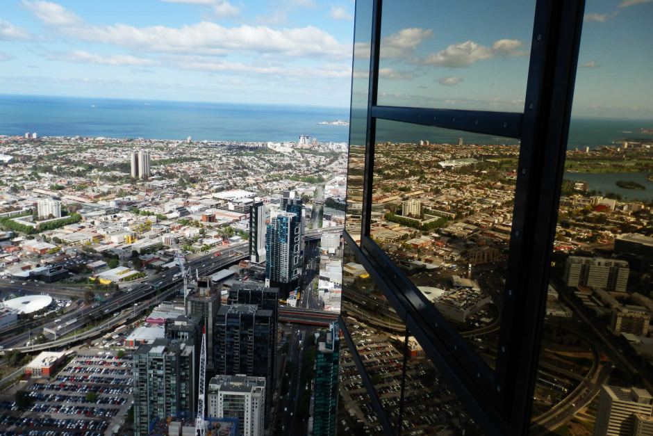 eureka tower melbourne (1)