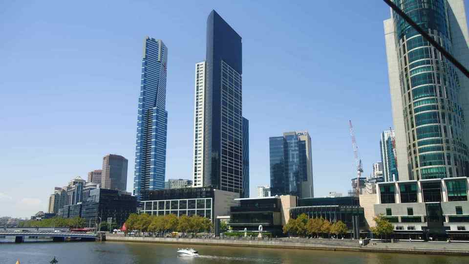eureka tower melbourne (1)