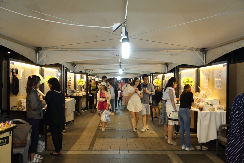 Cheonggye Plaza Season Market 2
