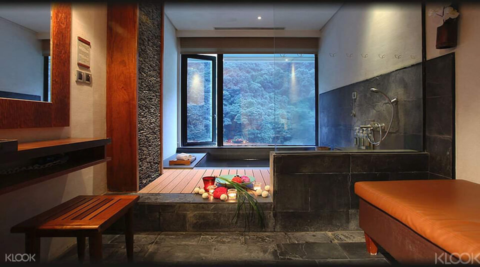 Wulai hot spring
