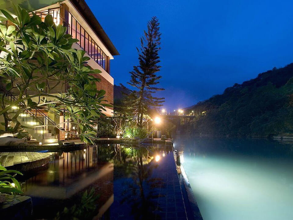 Wulai hot spring