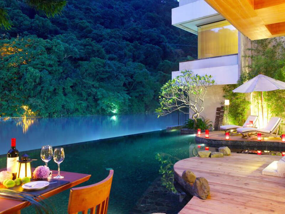 Wulai hot spring