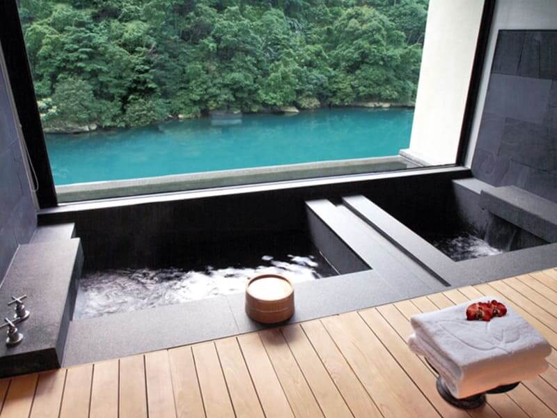 Wulai hot spring
