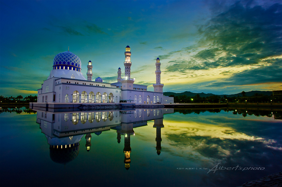 Kota Kinabalu City Mosque