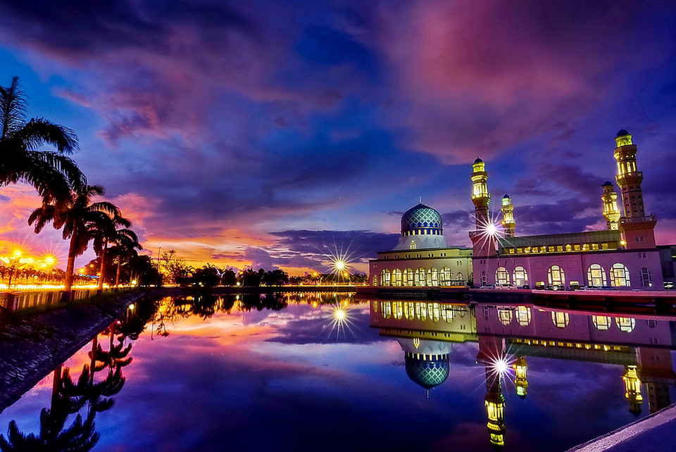 3Kota_Kinabalu_city_Mosque